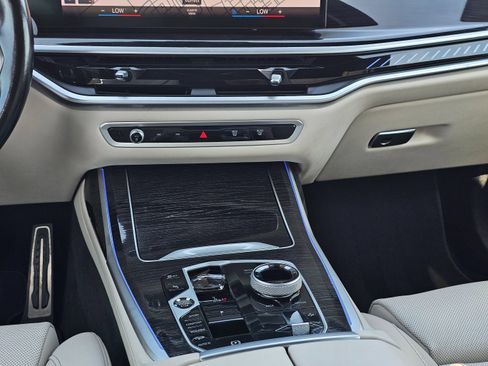 Used 2023 BMW X7 M60i w/ Executive Package AWD/4WD image 43