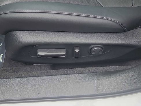 Certified 2025 Honda Accord EX-L image 20