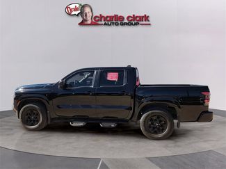 Used 2024 Nissan Frontier SV video 2