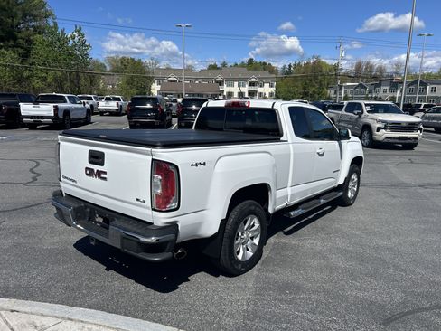 Used 2017 GMC Canyon SLE w/ SLE Convenience Package AWD/4WD image 14