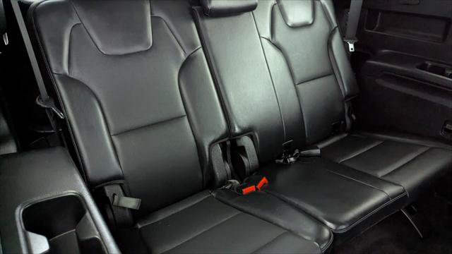 Used 2025 Kia Telluride S AWD/4WD image 21
