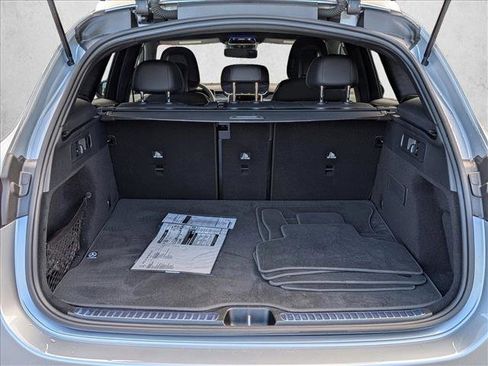 Certified 2025 Mercedes-Benz GLC 300 4MATIC image 6