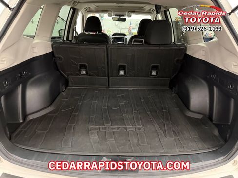Used 2019 Subaru Forester Premium image 11