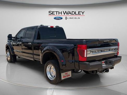 Certified 2022 Ford F450 Platinum w/ FX4 Off-Road Package AWD/4WD image 5