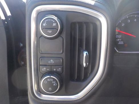 Used 2019 Chevrolet Silverado 1500 LT image 10