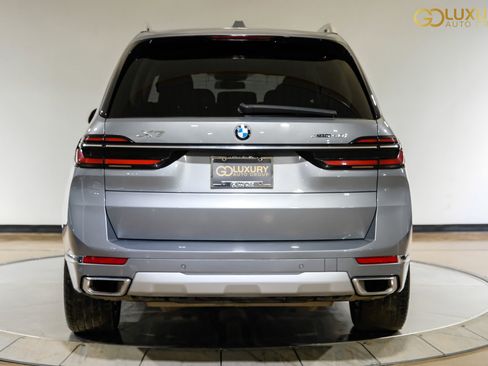 Used 2025 BMW X7 xDrive40i AWD/4WD image 10