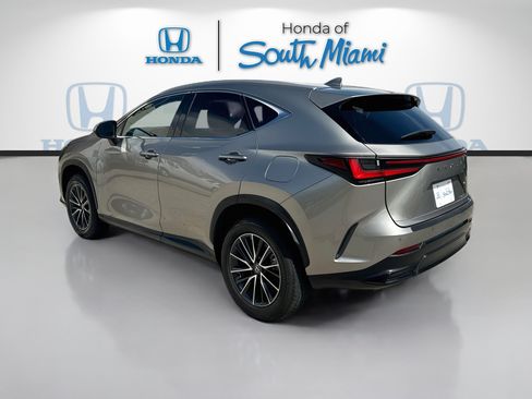 Used 2024 Lexus NX 250 FWD w/ Cold Area Package image 5