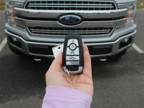 Used 2020 Ford F150 Lariat image 54