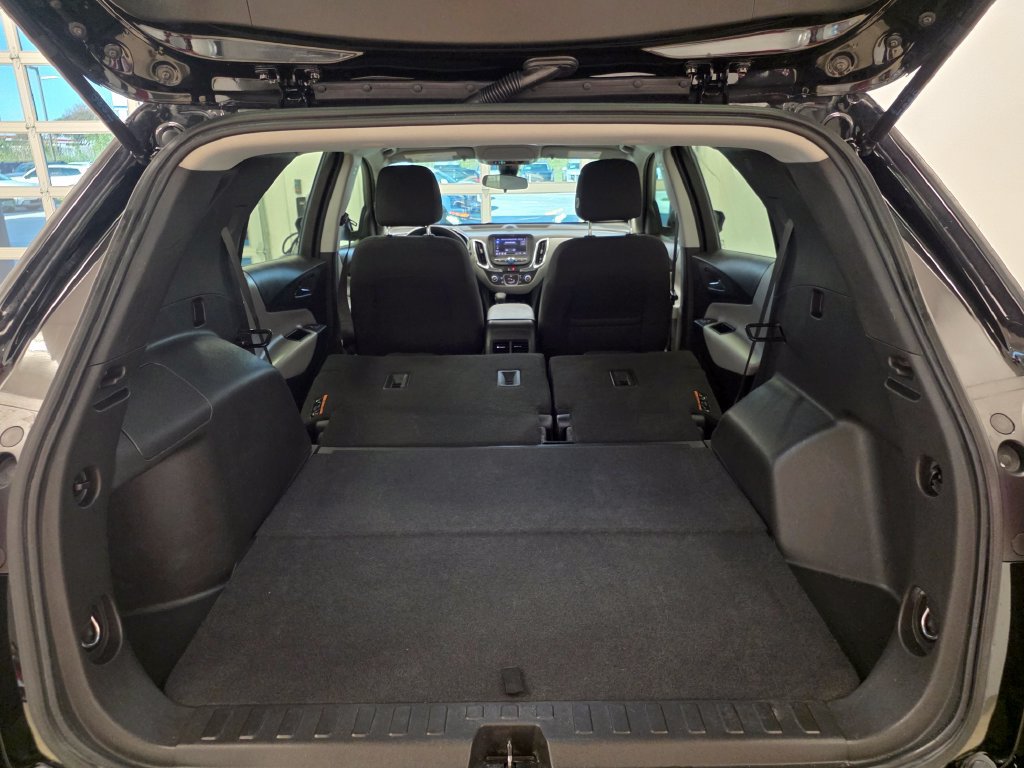 Used 2023 Chevrolet Equinox LS FWD image 25