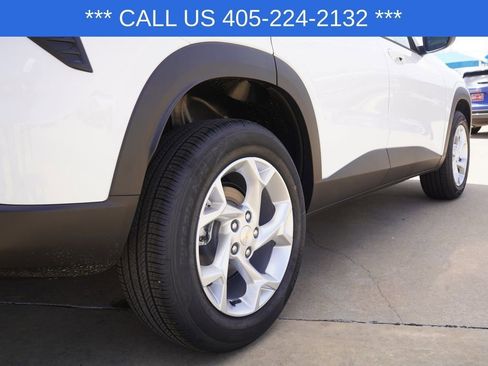 New 2026 Chevrolet Trax LS w/ LS Convenience Package image 7