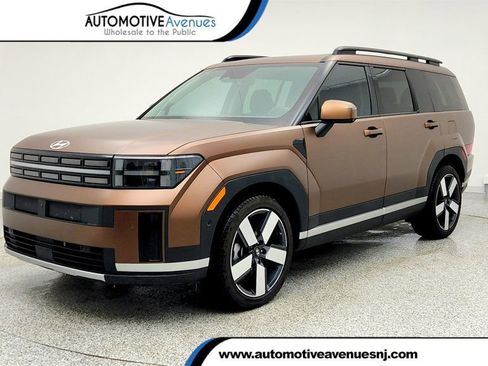 Used 2024 Hyundai Santa Fe Limited image 1