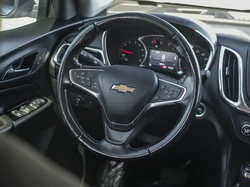 Used 2021 Chevrolet Equinox LT FWD image 15