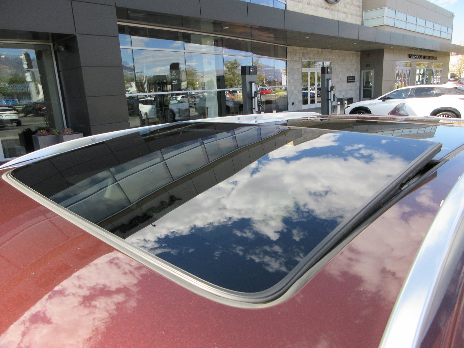 Used 2023 Cadillac XT5 Premium Luxury FWD image 18