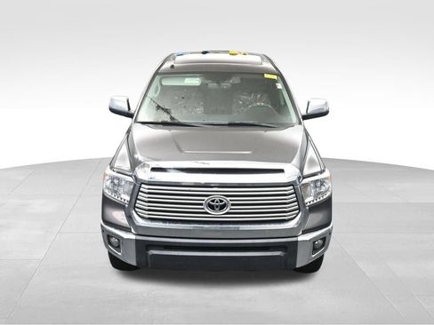 Used 2017 Toyota Tundra Limited w/ Limited Premium Package AWD/4WD image 24