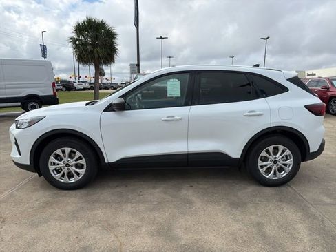 New 2026 Ford Escape Active image 4