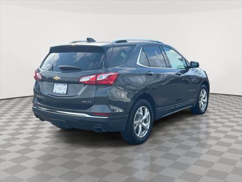 Used 2018 Chevrolet Equinox LT image 5