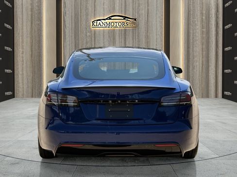 Used 2025 Tesla Model S AWD/4WD image 9