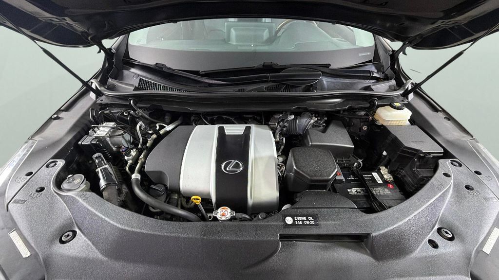 Used 2022 Lexus RX 350L FWD w/ Premium Package image 40