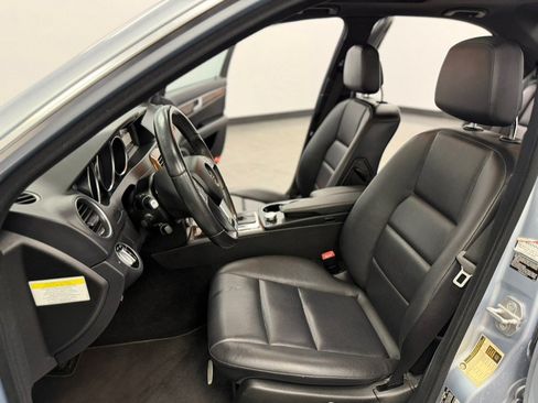 Used 2013 Mercedes-Benz C 300 4MATIC Sedan image 57