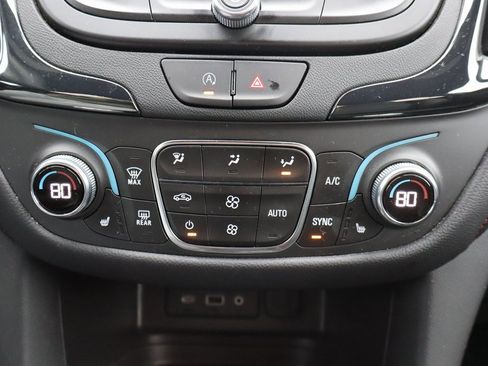 Used 2023 Chevrolet Equinox RS w/ RS Leather Package image 13