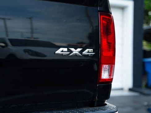 Used 2018 RAM 3500 SLT w/ Snow Chief Group AWD/4WD image 37