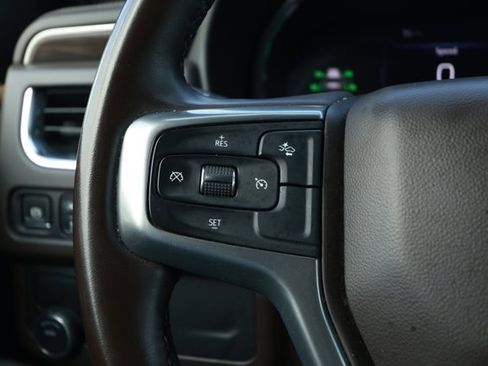 Used 2024 Chevrolet Tahoe LT image 13