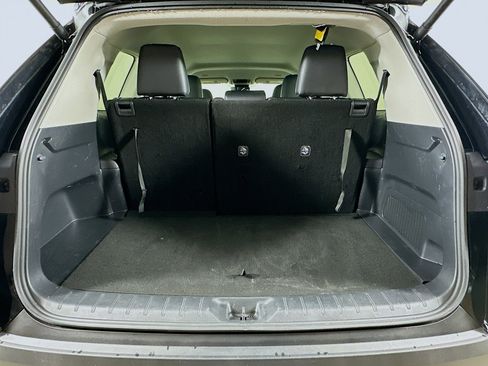 Used 2025 Toyota Grand Highlander AWD image 30