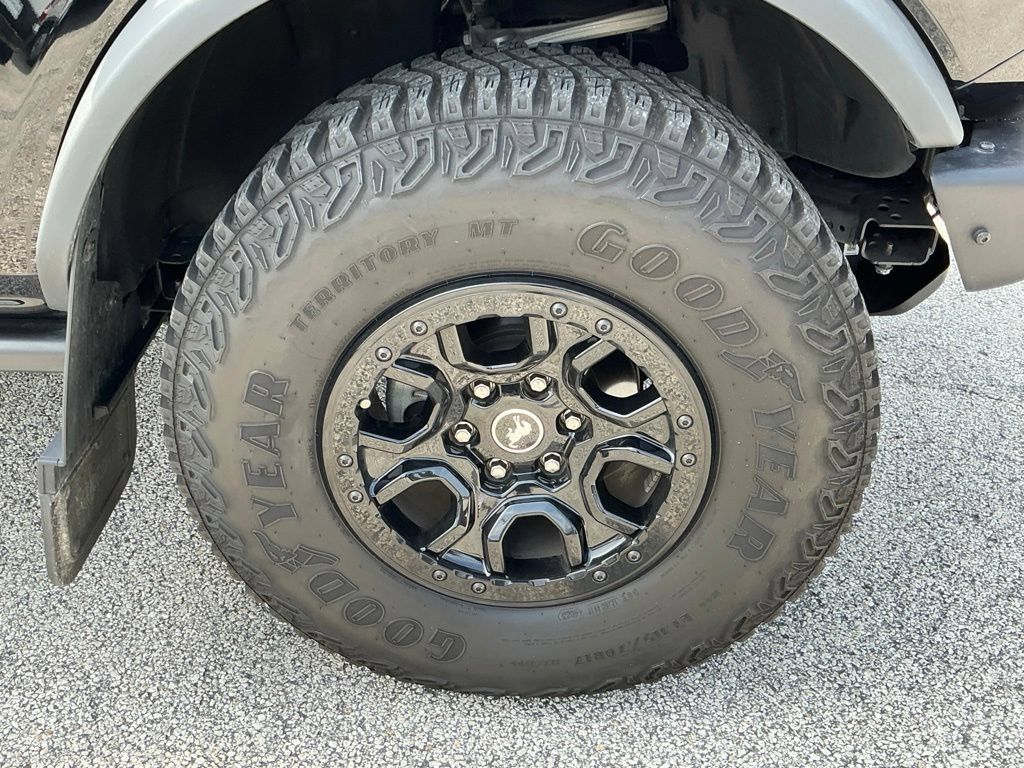 Used 2024 Ford Bronco Wildtrak AWD/4WD image 19