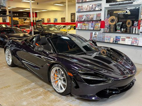 Used 2022 McLaren 720S Performance RWD image 4