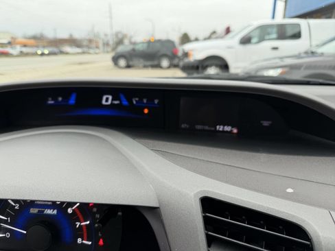 Used 2012 Honda Civic Hybrid Sedan image 14