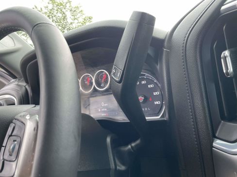 Used 2021 Chevrolet Silverado 1500 LT RWD image 19