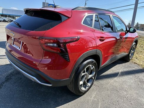 New 2026 Chevrolet Trax LT w/ LT Convenience Package image 6