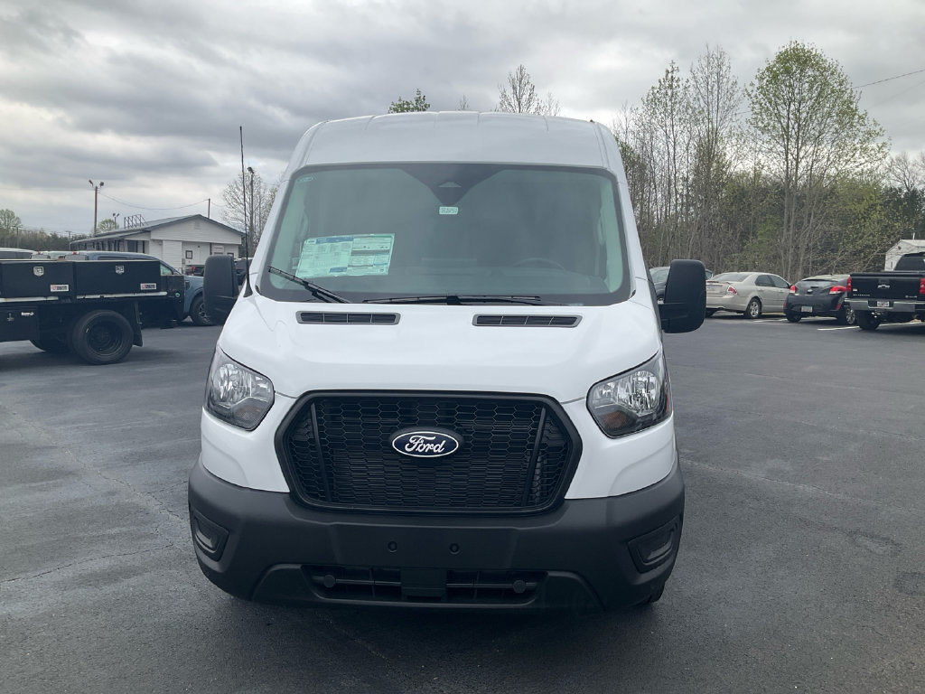 New 2026 Ford Transit 250 148 Medium Roof RWD image 2