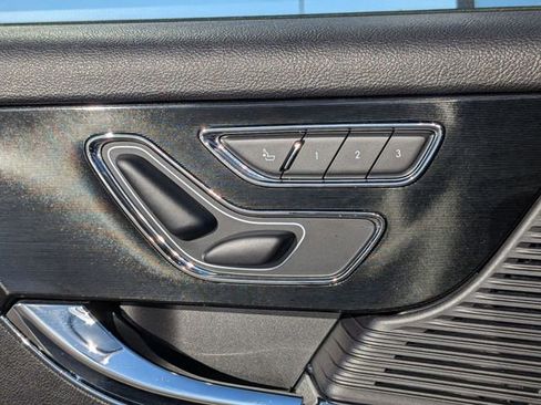 Certified 2022 Lincoln Corsair Reserve w/ Elements Package image 13