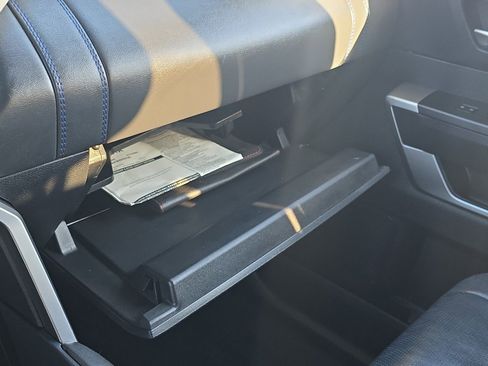 Used 2024 Toyota Sequoia image 35