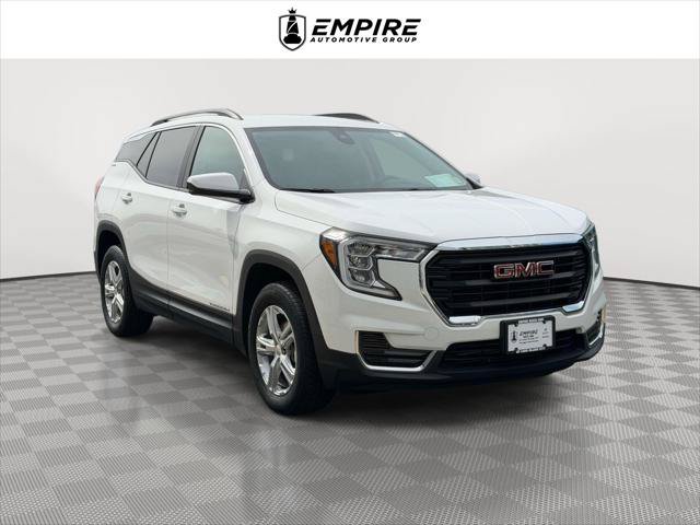 Used 2023 GMC Terrain SLE w/ Driver Convenience Package AWD/4WD image 1