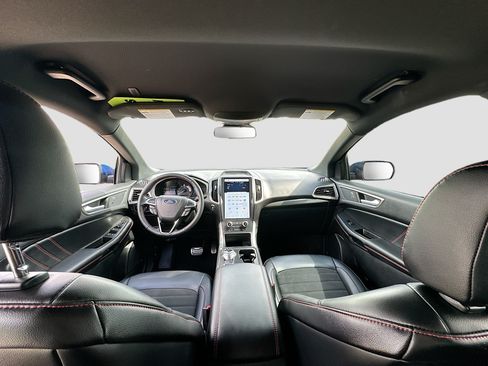 Certified 2024 Ford Edge ST-Line AWD/4WD image 21