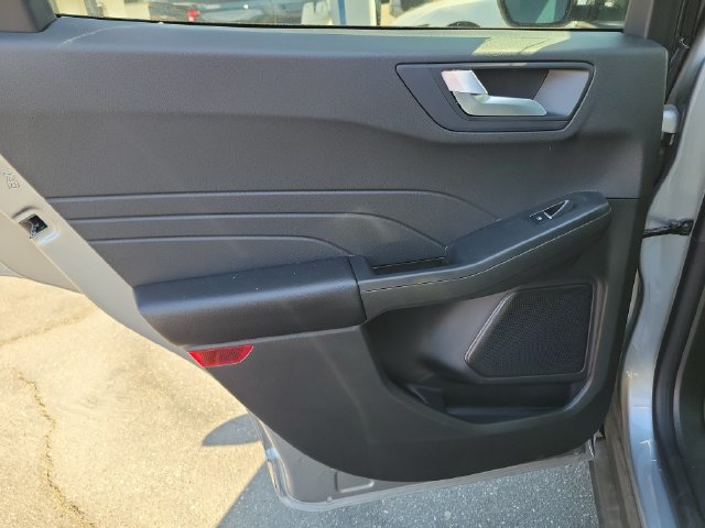 New 2024 Ford Escape ST-Line w/ Tech Pack #1 FWD image 12