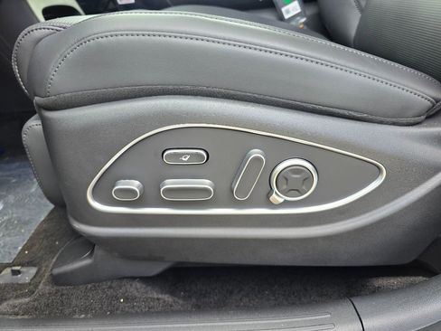 New 2026 Hyundai Palisade Calligraphy image 16