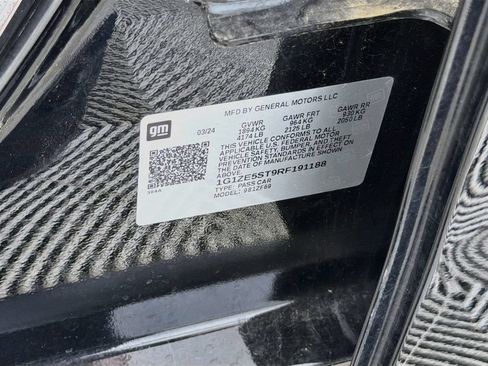 Used 2024 Chevrolet Malibu LT FWD image 35