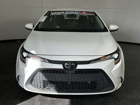 Used 2020 Toyota Corolla L image 4