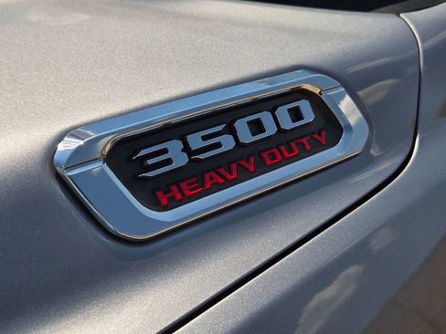 Used 2024 RAM 3500 Laramie AWD/4WD image 7