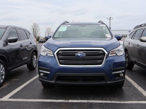 Used 2022 Subaru Ascent Limited w/ Technology Package image 5