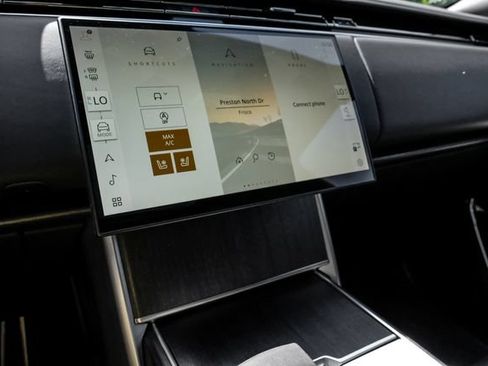 New 2026 Land Rover Range Rover SE AWD/4WD image 31