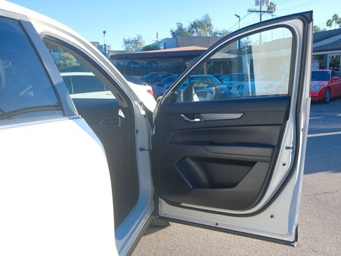 Used 2020 MAZDA CX-5 Touring image 33