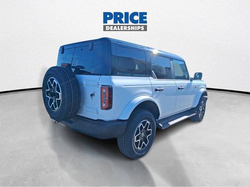 New 2026 Ford Bronco Outer Banks AWD/4WD image 5