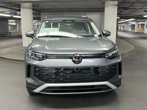 New 2026 Volkswagen Tiguan S image 32