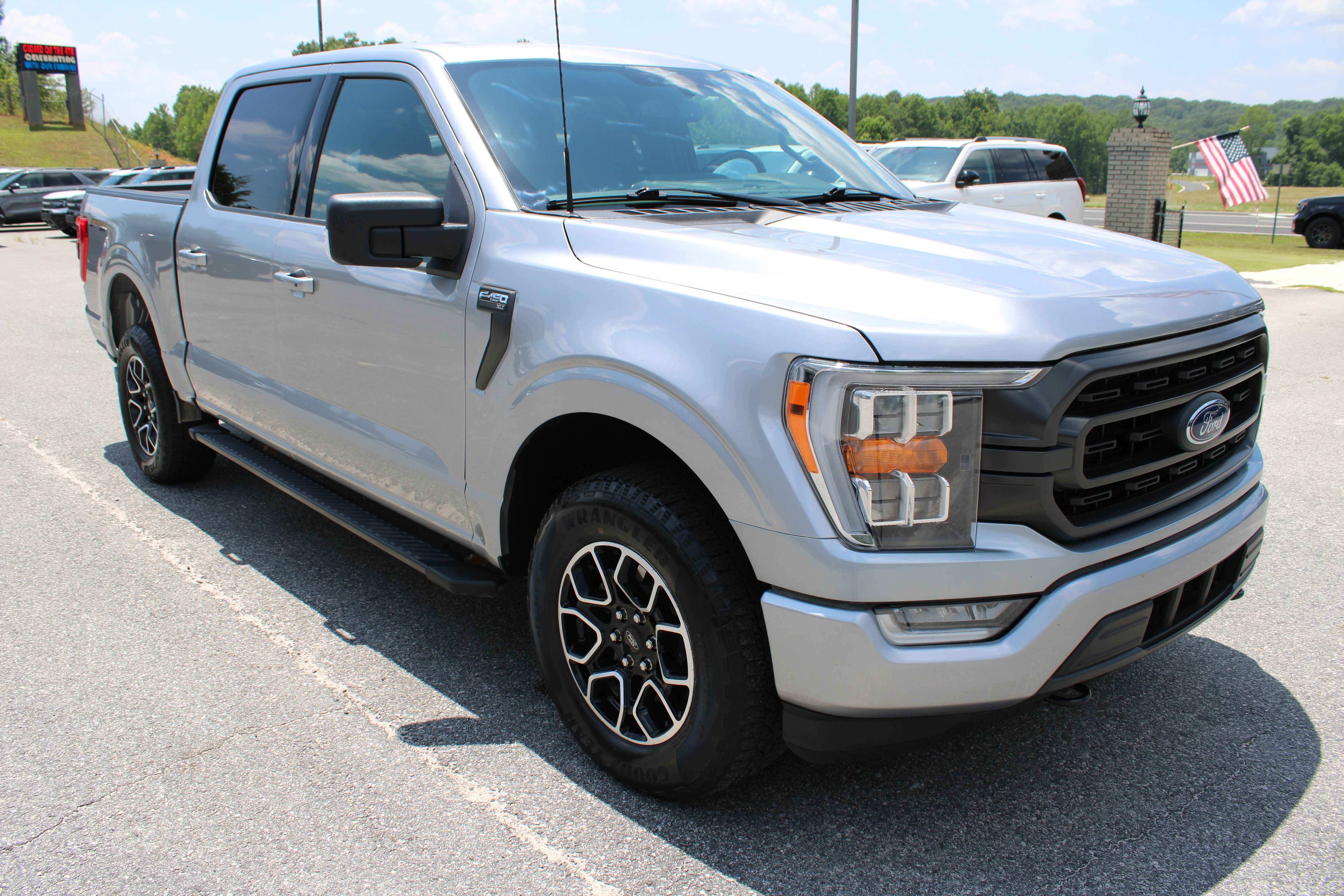 Used 2023 Ford F150 XLT w/ Equipment Group 302A High AWD/4WD image 3