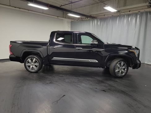 Used 2024 Toyota Tundra Capstone AWD/4WD image 9