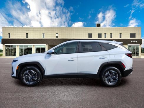 Certified 2025 Hyundai Tucson Blue AWD/4WD image 6